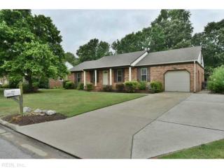 612 Blackthorne Dr, Chesapeake, VA 23322-9030