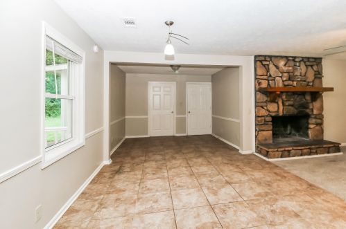3805 Rosemary Ln, Conyers GA  30013-2947 exterior