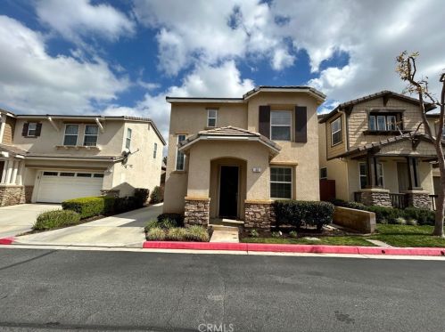 66 Lupine St, Redlands, CA 92373-4215