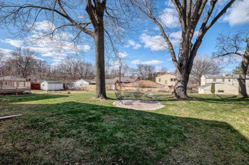 743 Iowa Ave, Saint Paul MN  55106-1017 exterior