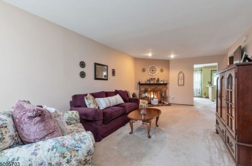 1168 Lake Ave, Clark, NJ 07066-2719