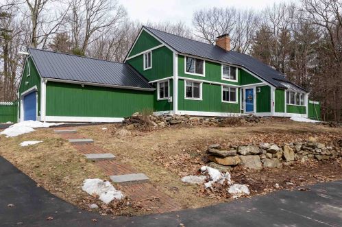 112 Warner Hill Rd, Derry, NH 03038-4719