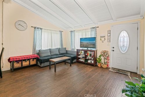 3415 Torrey St, Riverside CA  92503-5118 exterior