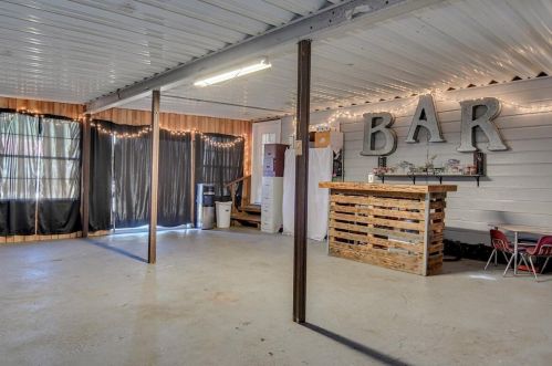 236 Grace Hurst Rd, Burnettown SC  29851-2009 exterior