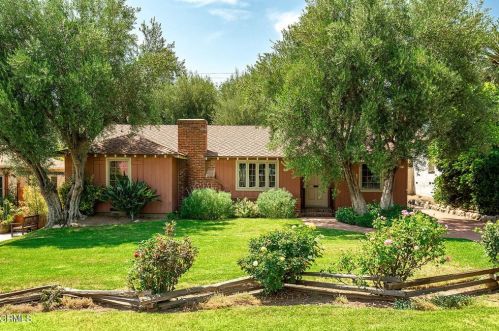 2361 Oliveras Ave, Altadena, CA 91001-2932