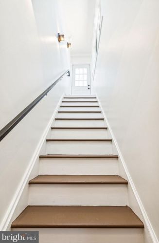 2236 Hancock St, Philadelphia PA  19133-3719 exterior