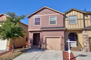 52165 Cabbage Ln, Scappoose, OR 97056-3645