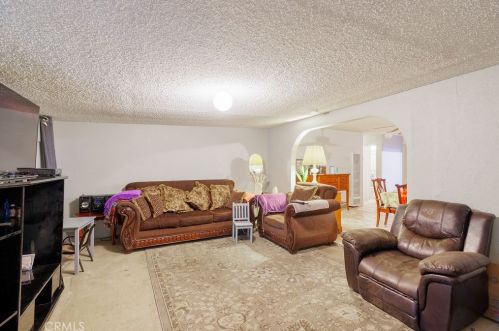 6552 Hillside Ave, Riverside CA  92504-1631 exterior