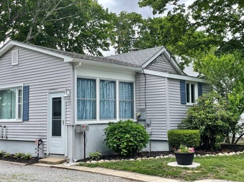 20 Beckwith St, Niantic CT  06357-3202 exterior