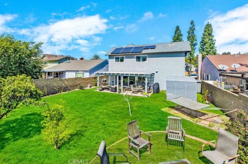 6236 Woodsboro Ave, Anaheim CA  92807-2347 exterior