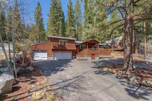 11764 Edmunds Dr, Truckee, CA 96161-4906