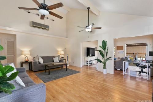91-1016 Makahani St, Kapolei, HI 96707