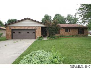 301 Flagstone Dr, Belleville, IL 62221-5821