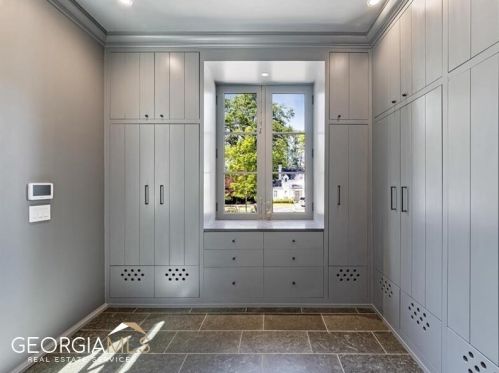 2303 Havenridge Dr, Atlanta GA  30305-4014 exterior
