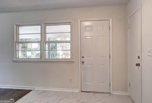3367 Eisenhower Rd, Atlanta GA  30354-3410 exterior