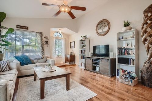 10218 Bilbrook Pl, Austin TX  78748-2308 exterior