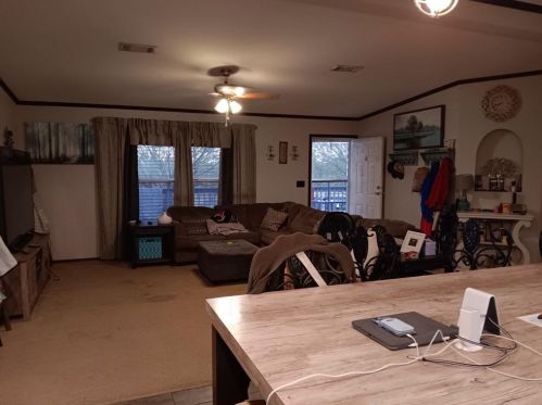 2645 Fairway Dr, Angleton TX 77515-7396 exterior