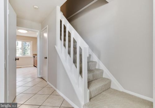 2676 Seville Cir, Woodbridge, VA 22192-3109
