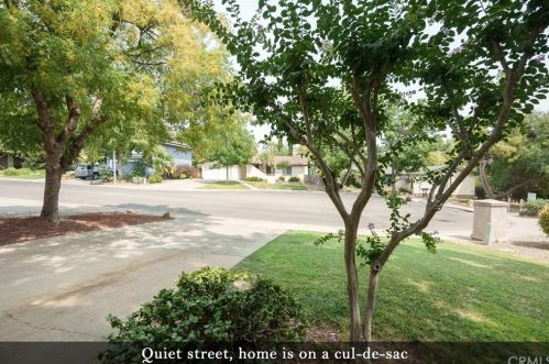 8 Trinity Ln, Chico, CA 95928-4152