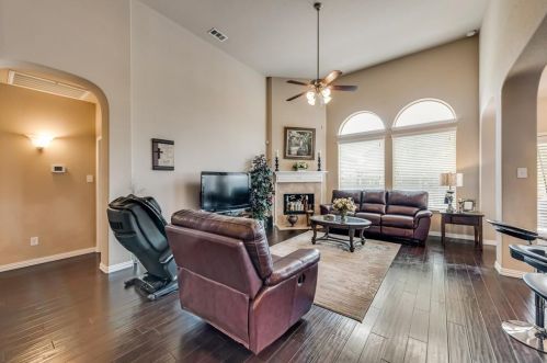 1500 Grassy View Dr, Fort Worth TX  76177-7550 exterior