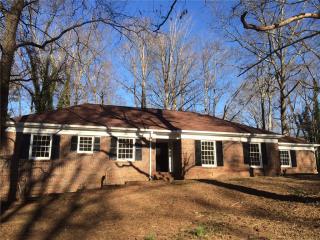 498 Dorsey Cir, Lilburn, GA 30047-4033