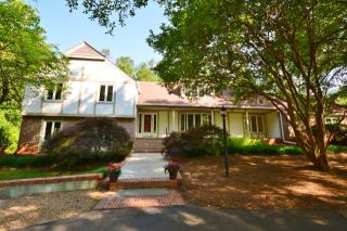100 Xavier Dr, Athens, GA 30606-3835
