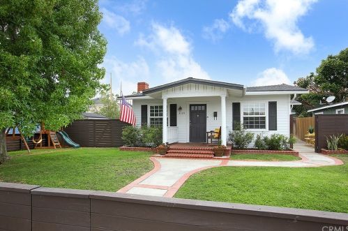 2121 Arlington Ave, Torrance CA  90501-3534 exterior