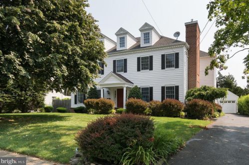 58 Cedar Ln, Princeton NJ  08540-5309 exterior