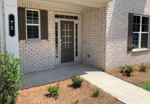 75 Dixie Ave, Marietta, GA 30008-2565