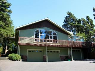 87942 Kelsie Way, Florence, OR 97439-9182