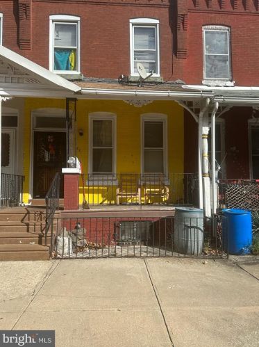 771 44th St, Philadelphia, PA 19104-1358