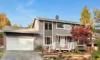 9764 134th St, Kirkland, WA 98034-1923
