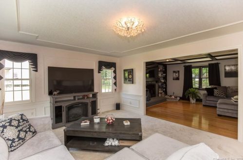 16 Stearns St, Killingly CT  06239-2922 exterior