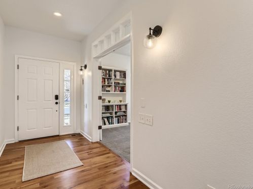 1022 Spruce St, Denver CO  80230-7094 exterior
