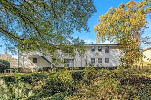 352 Harris Manor Dr, Atlanta GA  30311-2117 exterior