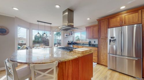 18020 Berry Dr, Aurora CO  80015-2616 exterior