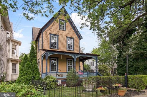 205 Atlantic Ave, Tavistock, NJ 08033-3335