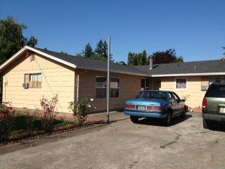 680 Ivy St, Barlow OR  97013-4311 exterior