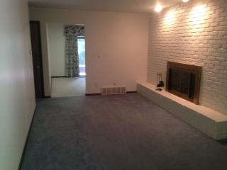2118 Westchester Blvd, Springfield IL  62704-5449 exterior