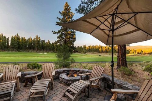 10221 Dick Barter, Truckee CA  96161-5172 exterior