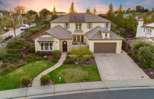 2017 Medici Way, Folsom CA  95762-4154 exterior
