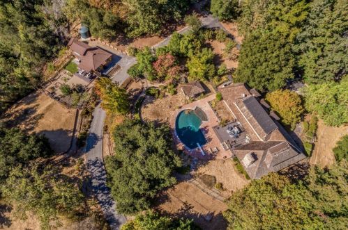 25255 Apple Hill Rd, Los Gatos, CA 95033-9719