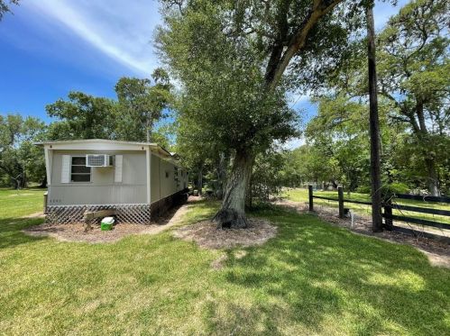 1428 County Road 687, Angleton TX  77515-8674 exterior