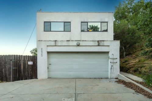 21430 Saddle Peak Rd, Topanga, CA 90290-3412