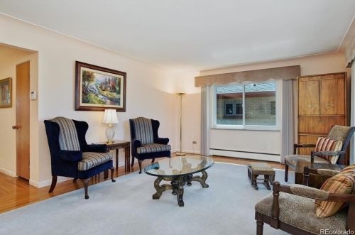1034 Jackson St, Denver CO  80206-3524 exterior