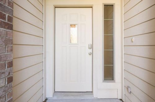 813 Virginia St, Morgans Point, TX 77571-5476
