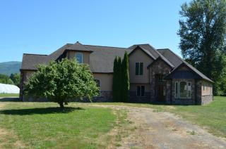 5999 Lawrence Rd, Everson, WA 98247-9586