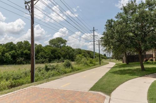 8300 Southridge Ct, Fort Worth TX  76182-8494 exterior