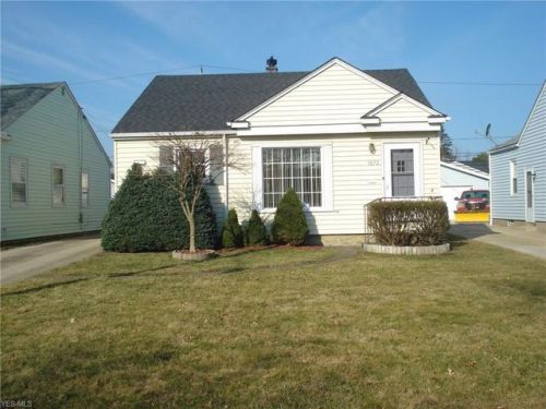 1572 Woodrow Ave, Cleveland OH  44134-3827 exterior