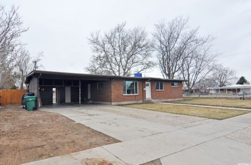 2431 4925, Roy, UT 84067-2223